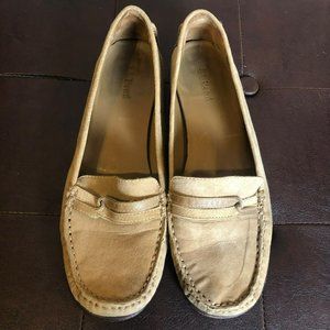 L.L. Bean Light Brown Suede Flat Loafers Sz 8M Slip on Shoes